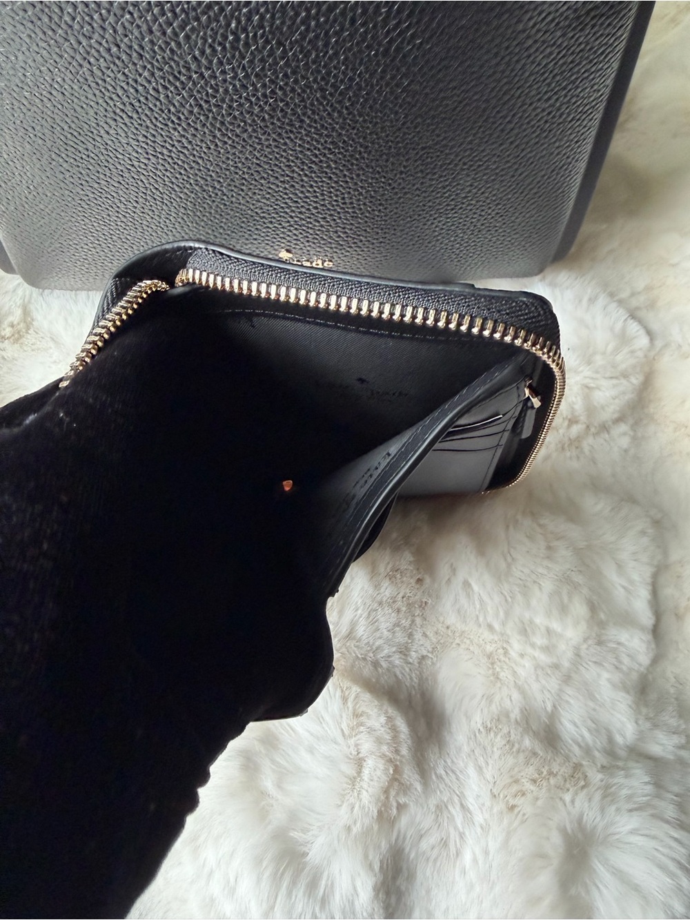 Kate Spade Knott Medium Crossbody Tote Bag Pebbled Leather & Purse set.NWT - Picture 7 of 9